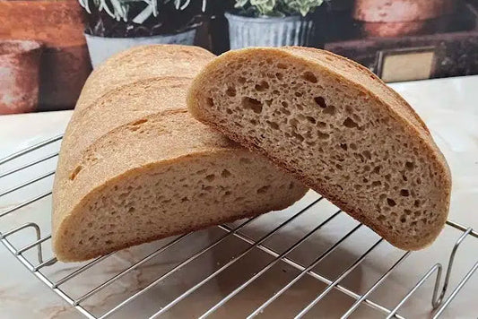 Glutenfreies Sorghum-Laibbrot