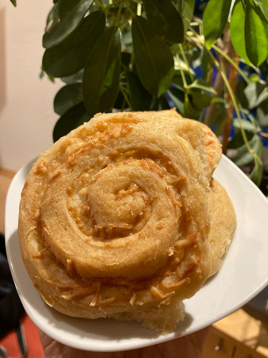 Glutenfreie Käseschnecken mit Magic Mills UniMix