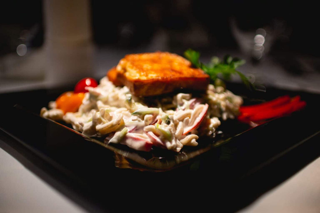 Nudelsalat mit Käsesteak